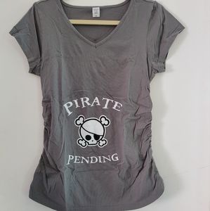 Pirate Pending maternity shirt